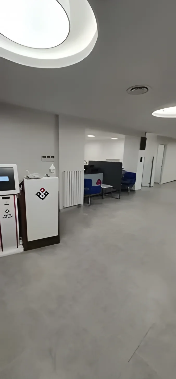 Sıra bekleme cihazı ve oturma alanı